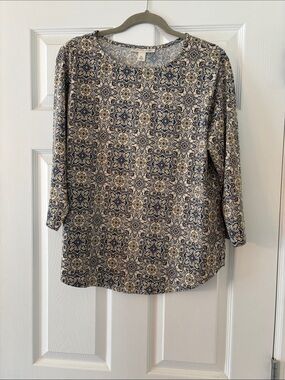 Women’s Navy and Cream Patterned Long Sleeve Top